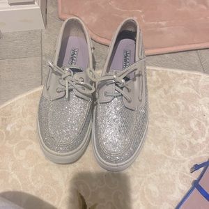 Shiny silver sperry top sider